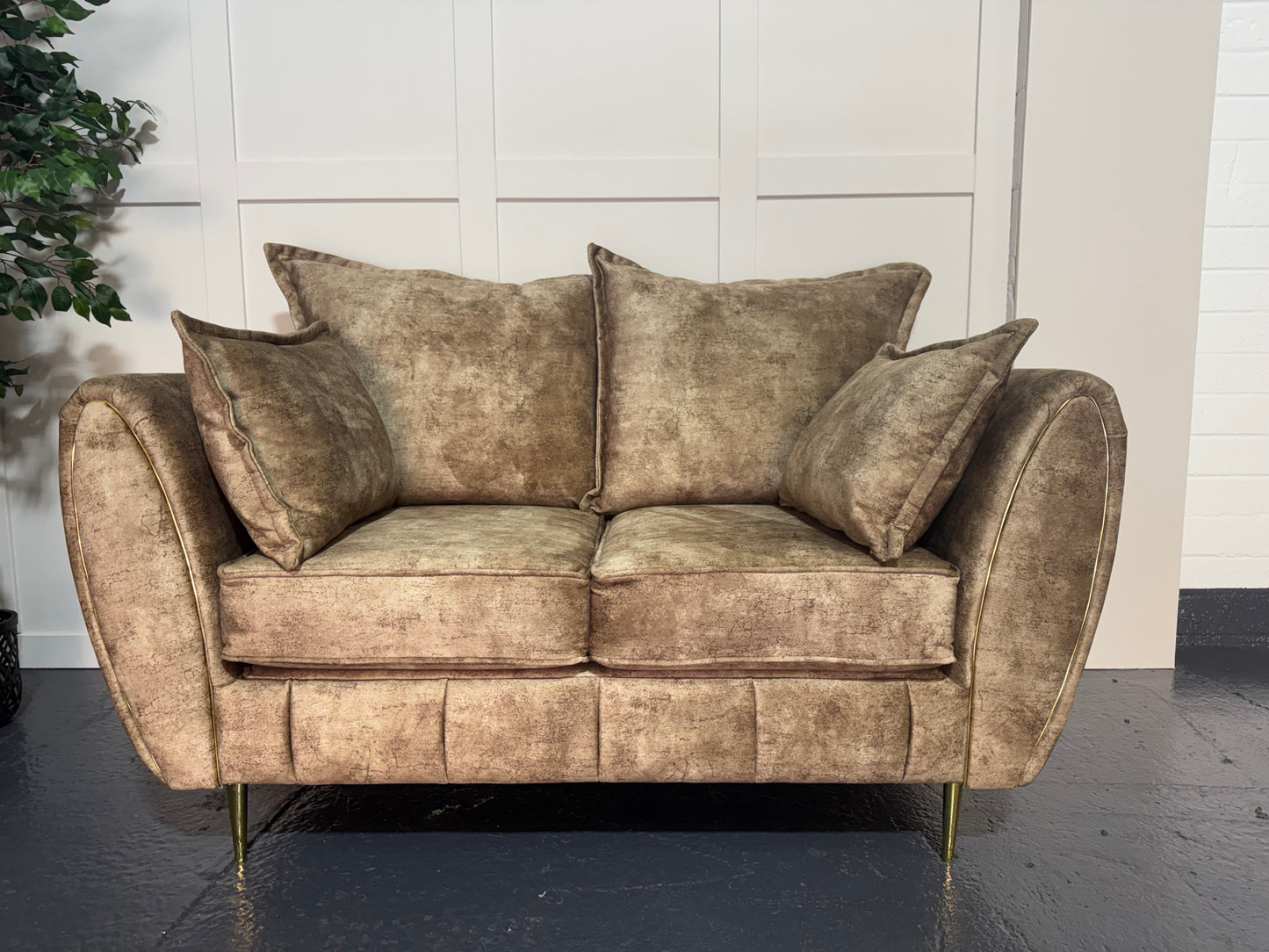 Ex-Display Brown 3+2 Seater Sofa Set