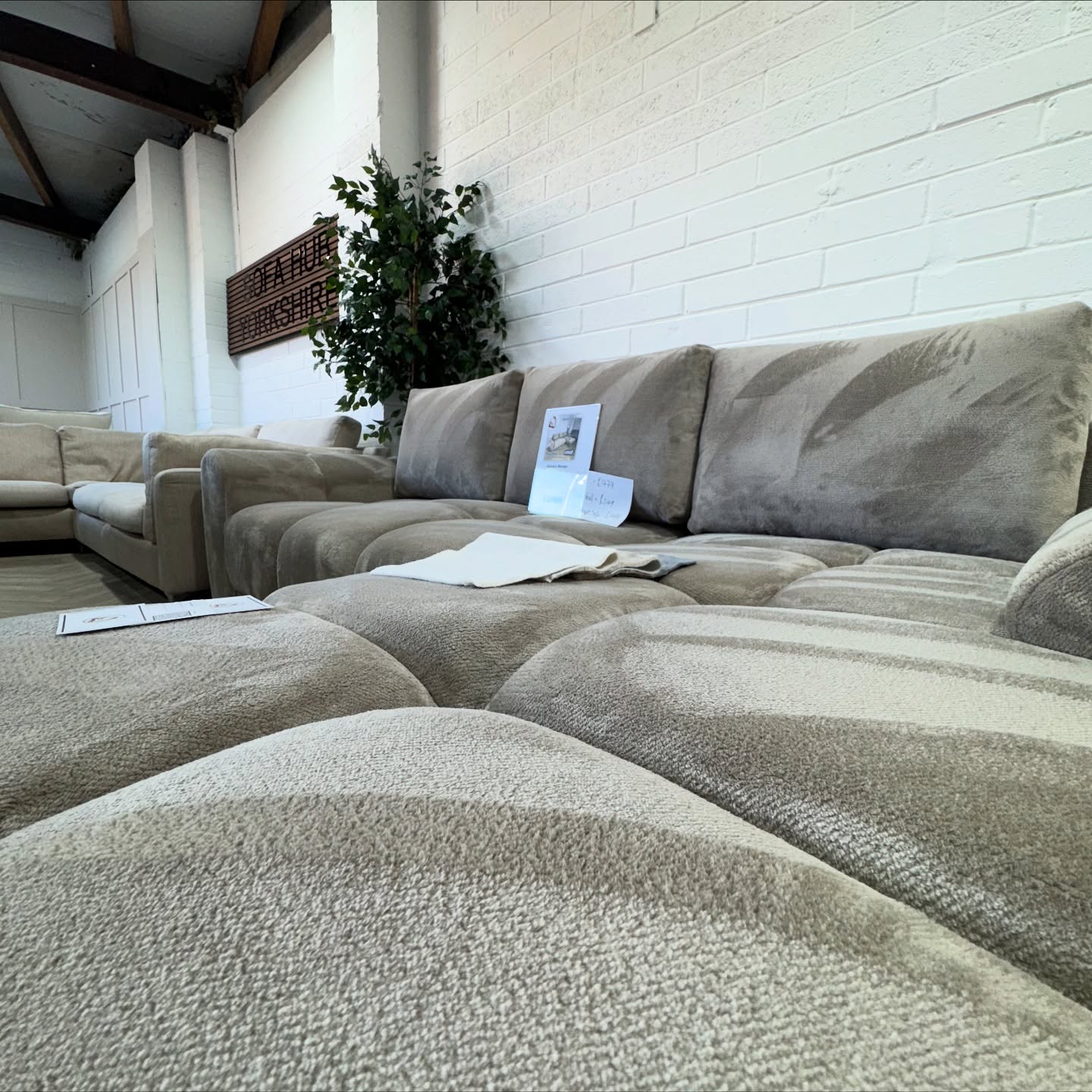 AZZURO Sofa Bed With Reversible Chaise