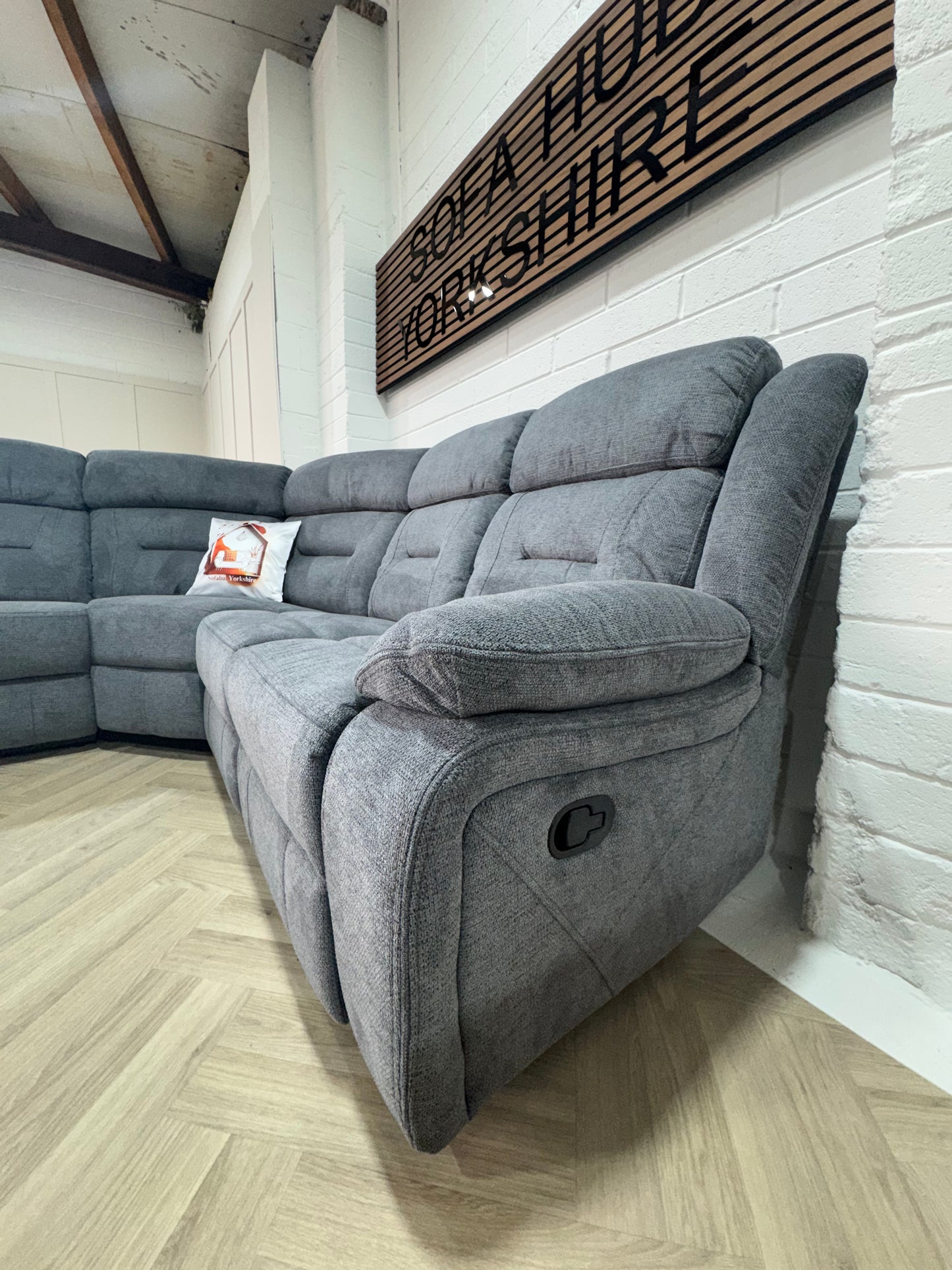 Poppy Manuel Corner Recliner Sofa