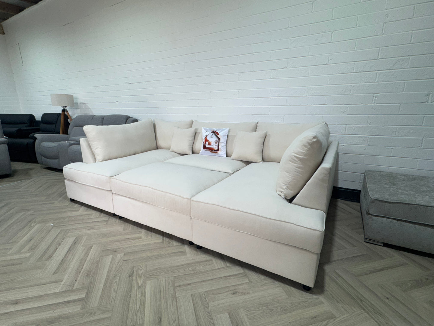 Venice U-Shape Sofa - Footstool Included