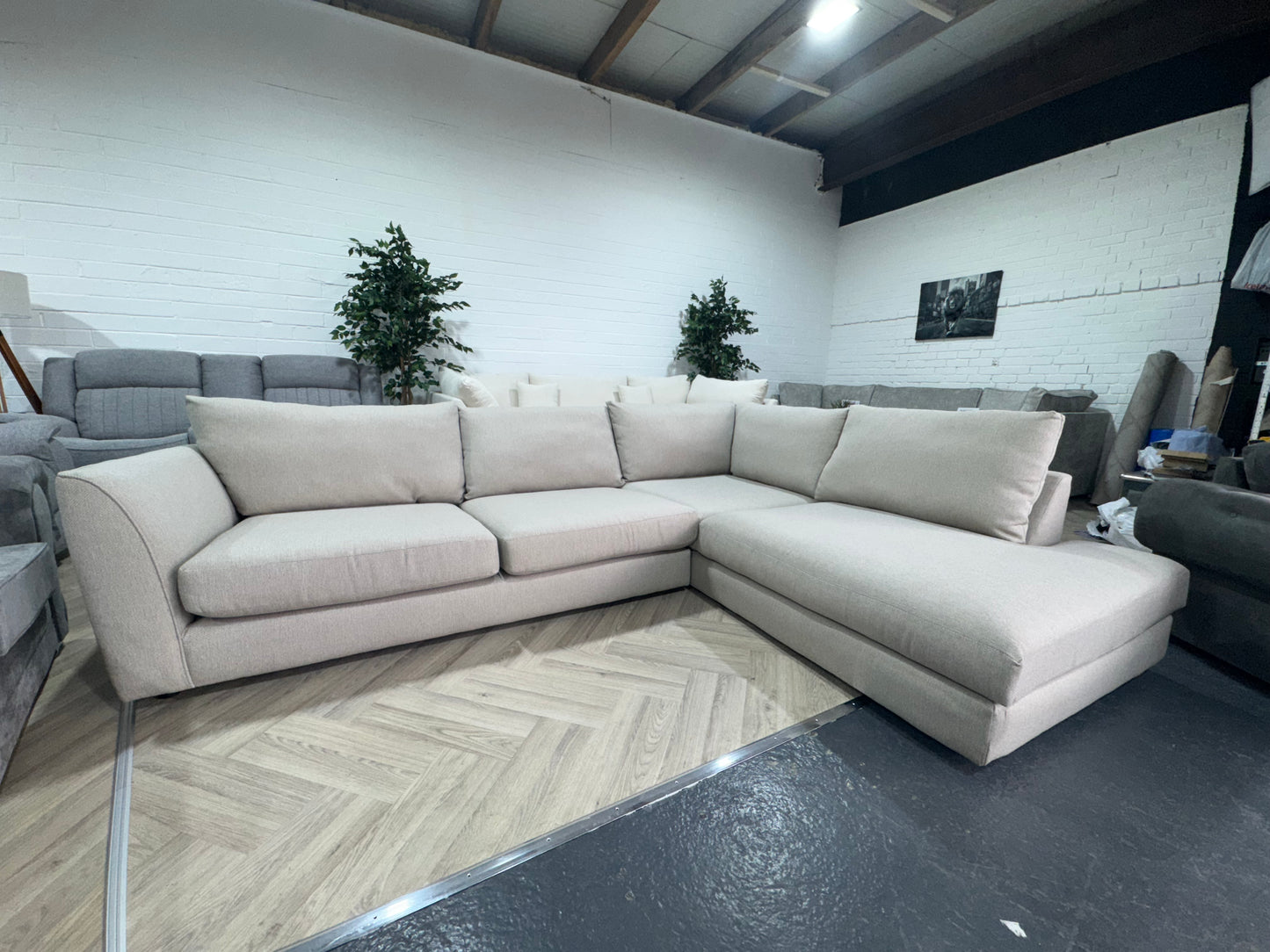 Large Cream DFS Bampton Corner Sofa