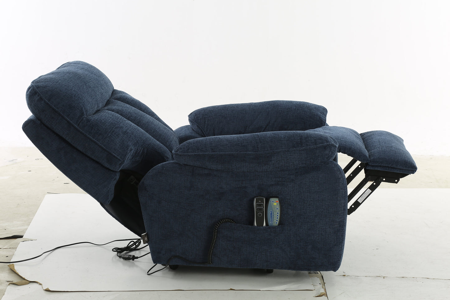 Beckett Rise and Recline Massage Chair Blue